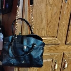 Coach Black Leather Shoulder Bag with Gold Chain#new Strap Add